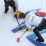 北京2022年冬奥会·女子冰壶 中国队战胜瑞典队 取得首场胜利