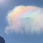 在长白山邂逅七彩祥云