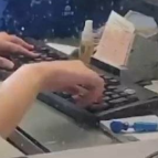 被铁路售票员的手速惊到了