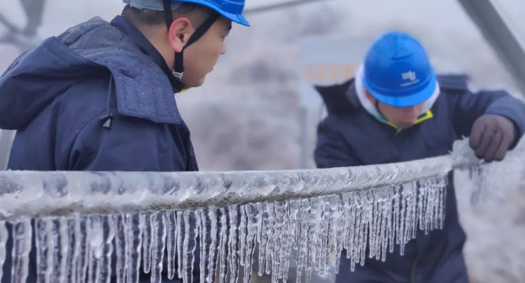 应急管理部  鄂湘低温雨雪冰冻灾害应急响应降为四级