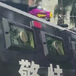 云南泼水节警察大型开挂现场