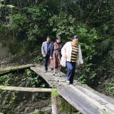送你一扇看世界的窗——常德石门壶瓶山镇两所学校接力为残疾儿童送教上门