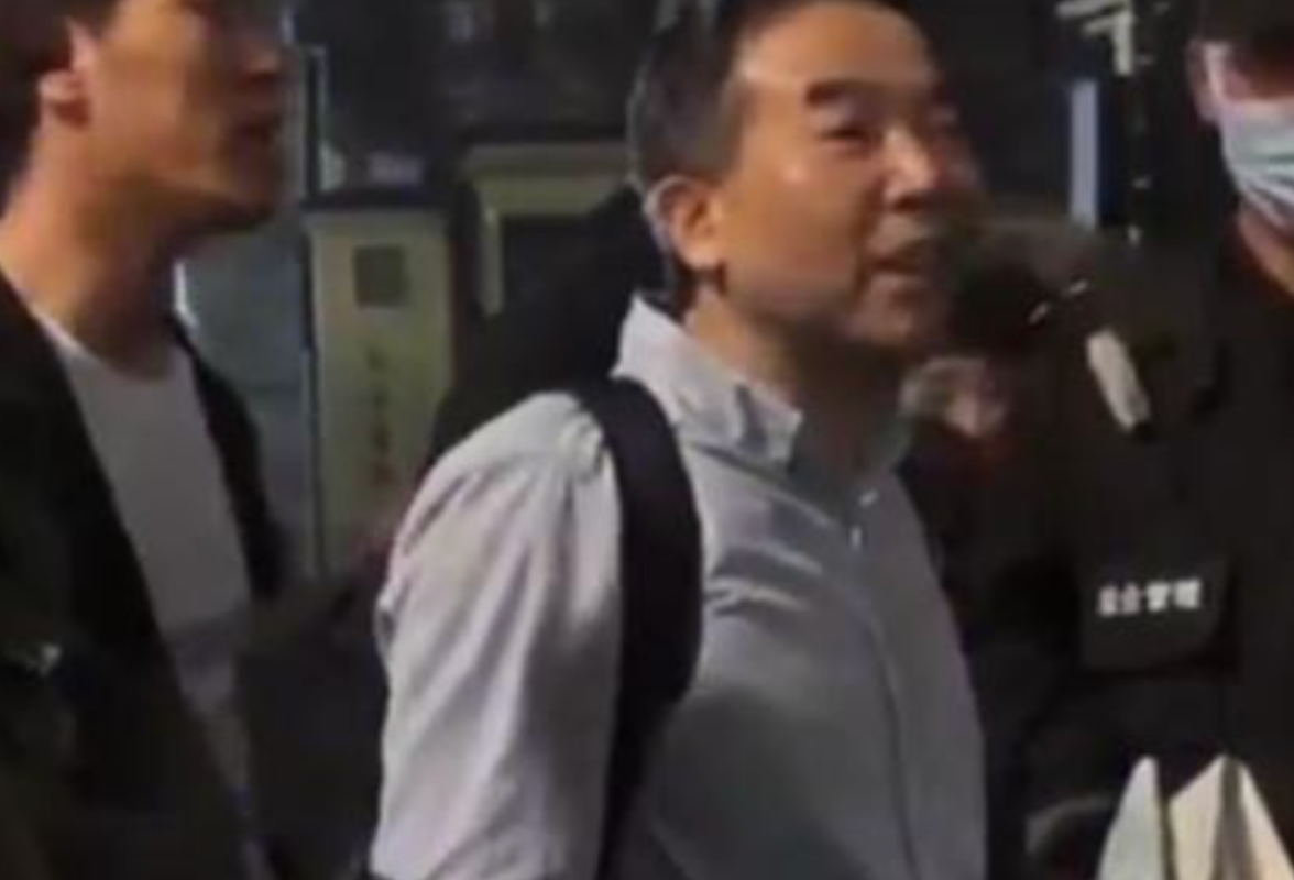 为流浪歌手发声，清华教授道出了什么？