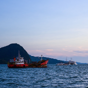 一偷渡船在马泰之间海域沉没