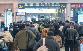 12月25日至26日，长沙南站加开至韶山南列车