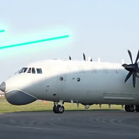 锁定目标！东部战区海军跨昼夜反潜飞行训练