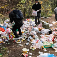 一些风景“打卡地”缘何成了“垃圾场”？
