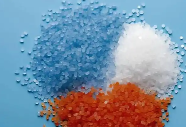 辟谣！穿聚酯纤维衣服不等于穿了一身塑料瓶