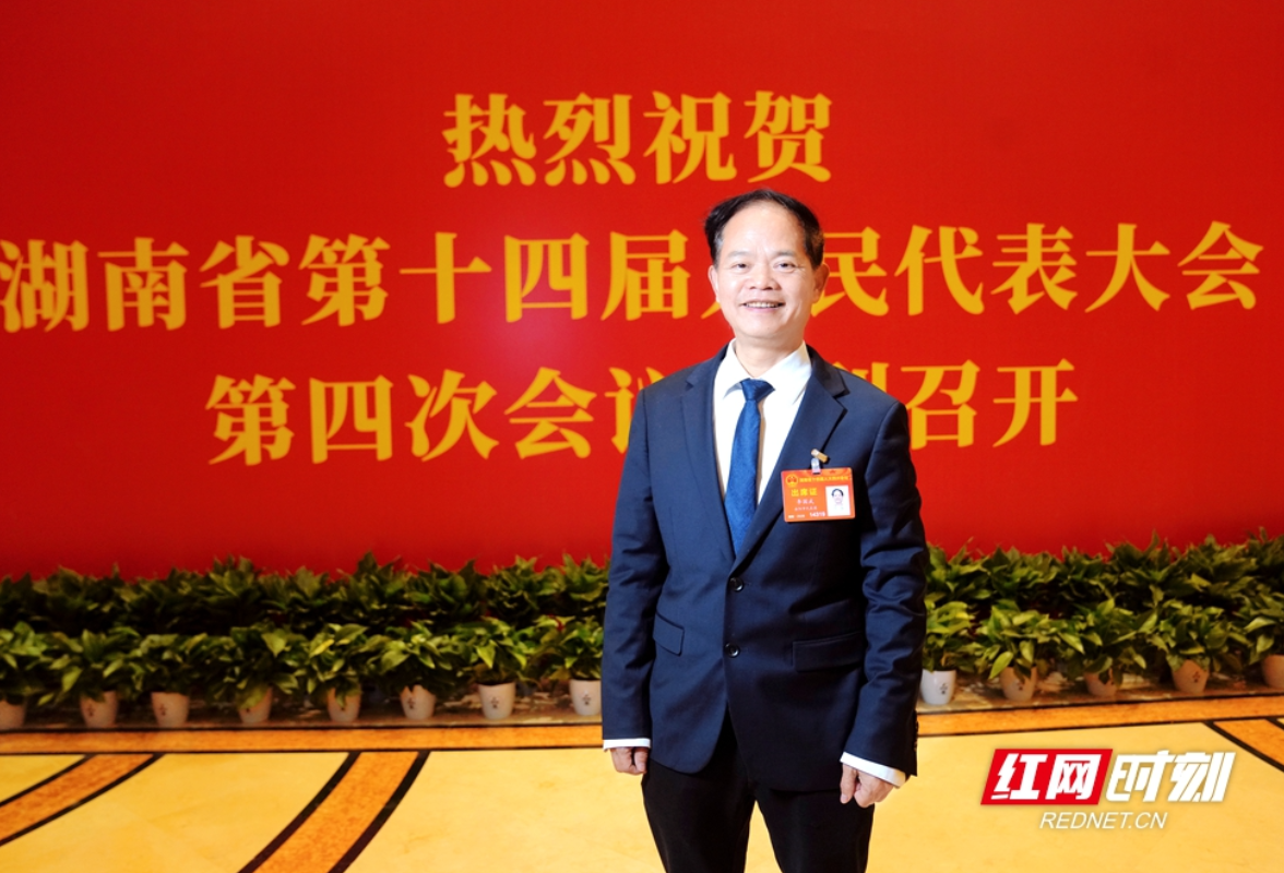 两会好声音丨李代表的“三把钥匙”