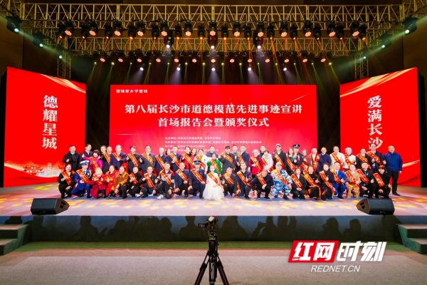 DSC05909-opq4256808765.jpg DSC05909-opq4256808765.jpg