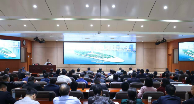 朱东铁来湖南省委党校作专题辅导报告