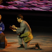 半条被子里的精神密码——评音乐剧《等你在沙洲》的主题表达