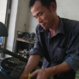 身残志坚 他撸起袖子加油干