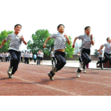 学生体育课戴不戴口罩，理应科学规范