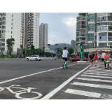 分离“斑马线”，人车各行其道值得效仿