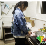 公共厨房，让高校人性化管理生根发芽