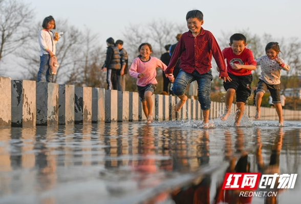 湖南道县：亲近自然  乐享假日