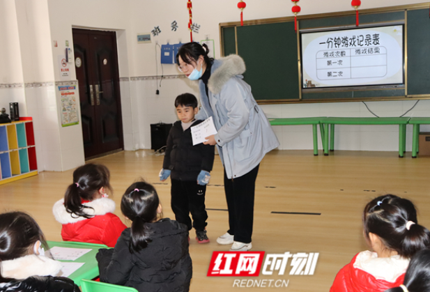 益阳桃江县：幼儿园骨干教师线下共观摩，研讨促提升