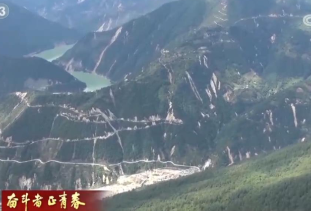 奋斗者正青春丨胡杨:消防救援冲锋在前
