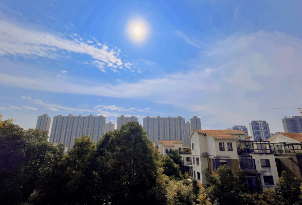 热就对了！湖南最高温接近32℃，你敢信下周就要立冬了？