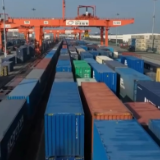 多维度数据凸显经济澎湃活力 “历史新高”“稳中向好”成关键词