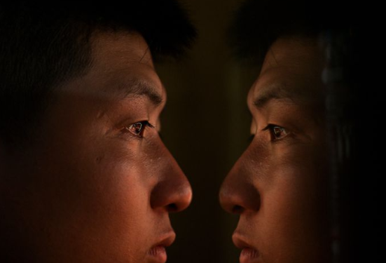 时刻·在场丨闪光少年彭兰溪：用双手“走”出精彩人生