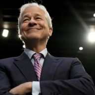 透视丨摩根大通董事长警告：美国经济可能硬着陆，最糟糕的结果将是"滞胀"！