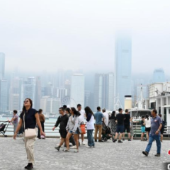 香港各界欢迎提升内地访港旅客免税额度 冀为本地经济注入动力