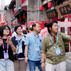 外籍人士在“China Travel”中感受城市活力脉动