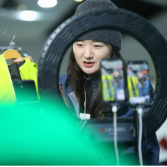 AI入侵双11:1张照片1分钟人声就可一键换脸,抖音淘宝将重点打击