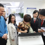 省人大代表走进茶陵法院近距离感受法院工作