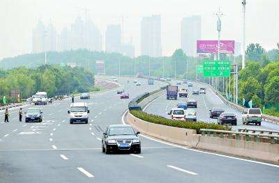 机场大道迎新路下月起实行“限货令”