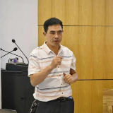 心肺复苏小课堂进社区