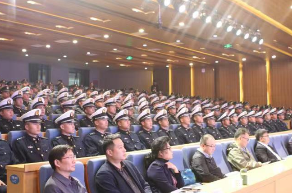 株洲市国防教育进校园系列讲座在湖南汽车工程职业学院开讲