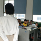 何家坳小学：开展校园大巡查 落实校园“三大”行动