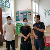 荷塘区领导走访慰问金山街道社区卫生服务中心工作人员