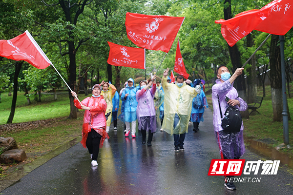 守护好一江碧水 株洲举办“世界地球日”毅行活动