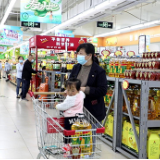 渌口区：“五一”不远游 家门口“逛吃”挺惬意