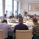 渌口区：政企畅聊“早餐会” 吃出同心“发展味”