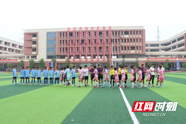 2025年荷塘区校园足球超级联赛在景炎中学启幕