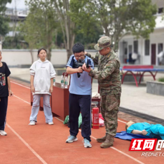 炎陵县启动2025年青少年国防应急技能培训