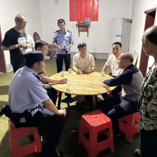 八旬老人深夜走失 炎陵县新龙村党群联动暖心寻回