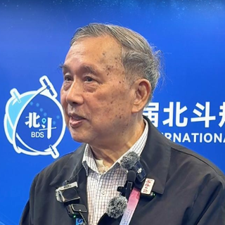 访谈丨中国卫星导航定位协会首席科学家曹冲：北斗的规模应用，市场化是首位