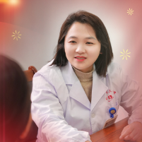 海报丨株洲市三医院：灯火里的健康守护者