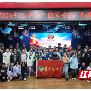 株洲巡特警进校园 护平安“警”相随