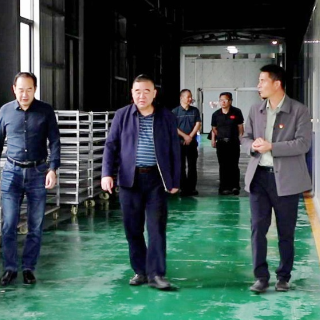 株洲市人大调研组赴渌口区调研农产品“出湘出海”工作