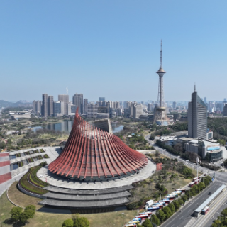 株洲市委书记王建球走访市公安局、市中级人民法院、市人民检察院