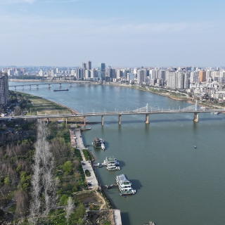何恩广调研株洲市属国有控股上市公司高质量发展工作