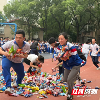 株洲市第十九中学开展初三年级心理减压团辅活动