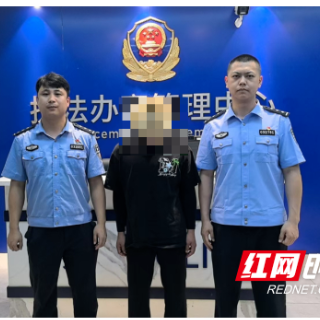 到同学家做客,吃完喝罢竟还盗走两瓶茅台